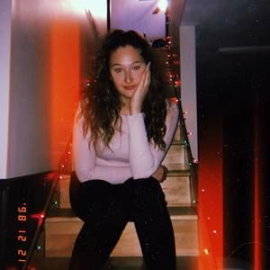 Meet your Posher, Mégane